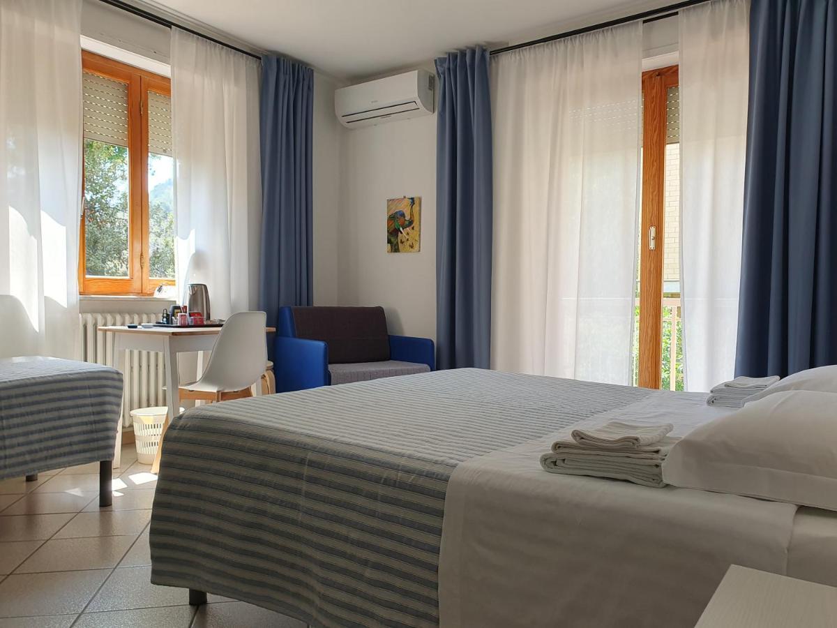 Hotel Cormorano Педазо Екстериор снимка